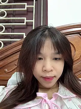 Lyli-122 online show from 02/06/26, 11:02