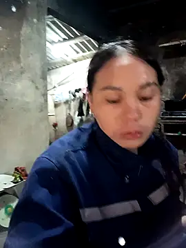 vanvan005 online show from 03/11/26, 04:40