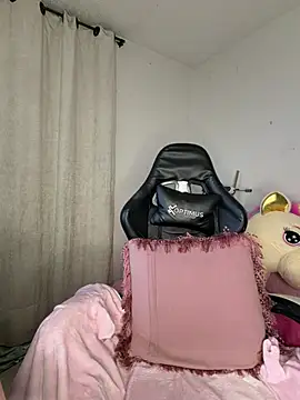 Stormi th online show from 04/06/26, 04:46