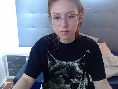 Snapshot of mia_vegga chatting on 01/05/26, 08:45 mia vegga online show from 01/05/26, 08:45