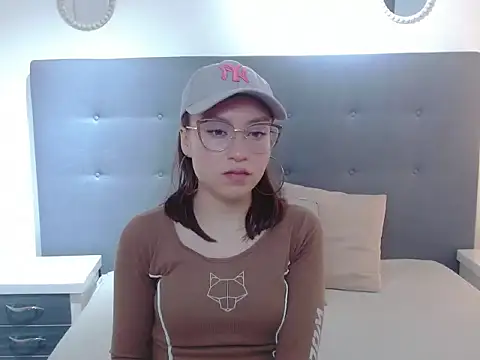 Snapshot of mia_vegga chatting on 01/06/26, 08:01 mia vegga online show from 01/06/26, 08:01