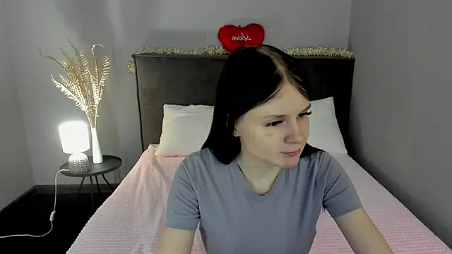 SkinyJoys online show from 02/28/26, 01:28