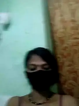 Miss  soniya106 online show from 02/11/26, 05:18