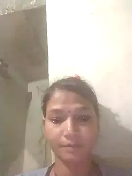 Miss  soniya106 online show from 05/26/26, 06:37