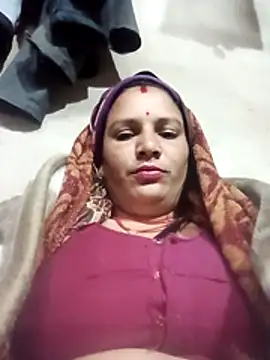 Hot hiuj online show from 01/31/26, 07:45