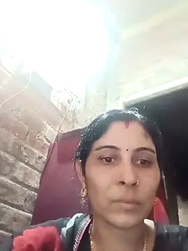 Hot ree85 online show from 04/13/26, 03:23