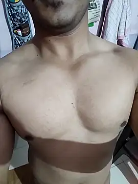 Snapshot of Pranit001 chatting on 03/31/26, 10:32 Pranit001 online show from 03/31/26, 10:32