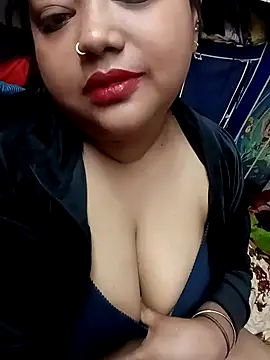 samairajuicy143 online show from 01/11/26, 06:46