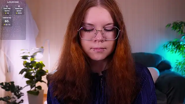 A Lot of Bunny online show from 03/31/26, 07:20