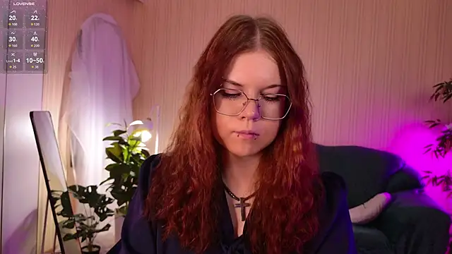 A Lot of Bunny online show from 04/17/26, 08:28