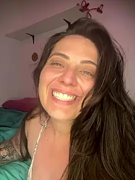 Marieweed online show from 01/12/26, 03:12