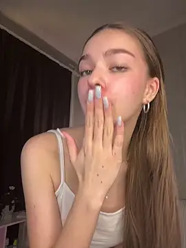 SkylineBliss online show from 02/08/26, 08:34