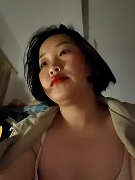   BingBing   online show from 02/23/26, 08:17