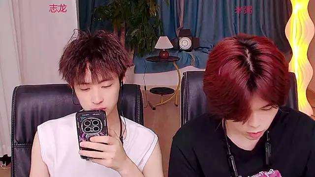 Snapshot of HD-stick998 chatting on 07/14/26, 12:11 HD-stick998 online show from 07/14/26, 12:11