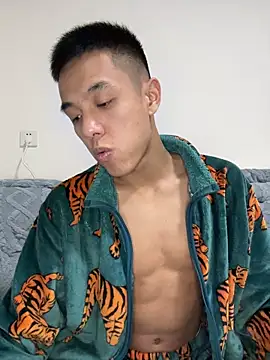 TOYOTA-01 online show from 01/13/26, 03:39