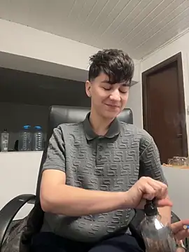 ravenryx online show from 02/14/26, 03:53