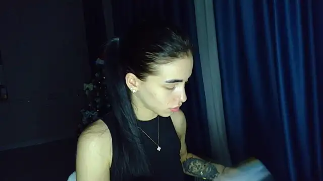 Vlada Elfie online show from 01/07/26, 05:48