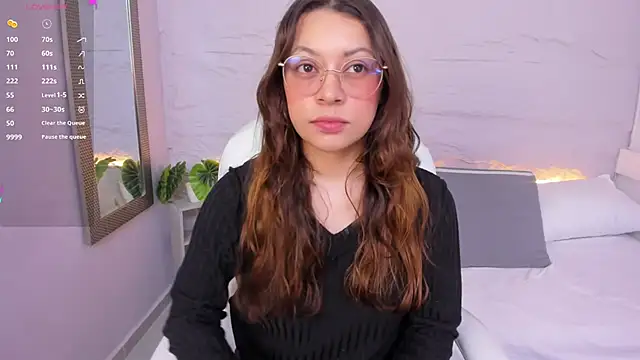 lanna 18  online show from 05/30/26, 11:40