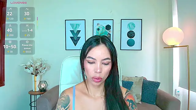 Alice Price  online show from 01/11/26, 03:17