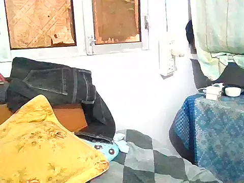 Sexy Riyababy12 online show from 03/01/26, 04:14