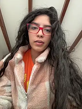 dani bela online show from 02/11/26, 03:17