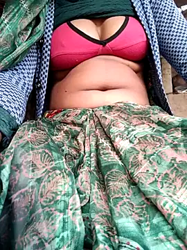 Queen chayna online show from 01/18/26, 02:04