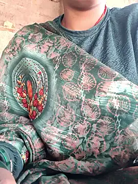 Queen chayna online show from 03/20/26, 01:43