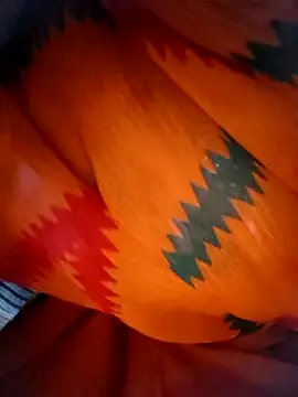 Queen chayna online show from 04/16/26, 12:22