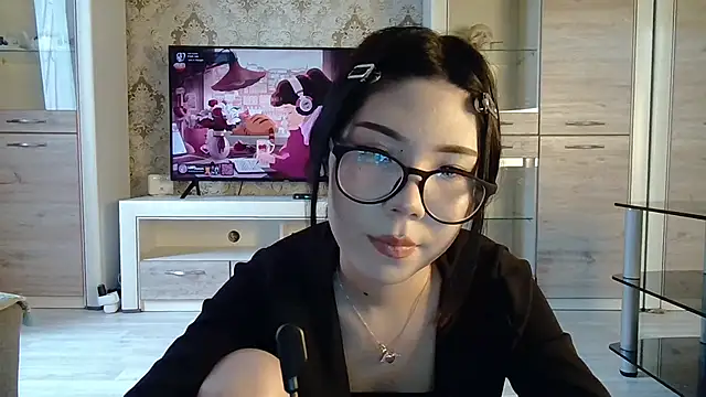 AprilOnilll online show from 02/16/26, 10:44