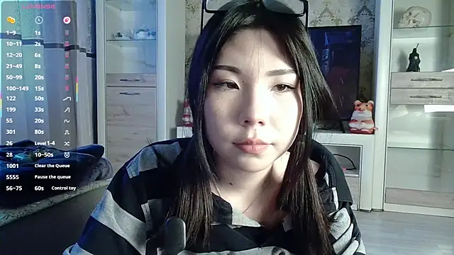 AprilOnilll online show from 02/19/26, 10:33