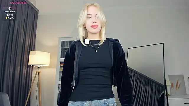 beauty cutiepie online show from 01/09/26, 07:44