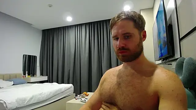 LorenzoLux online show from 04/06/26, 05:36