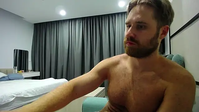 LorenzoLux online show from 04/11/26, 07:51