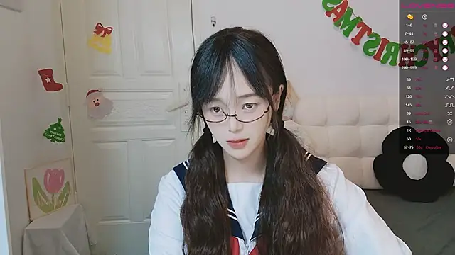 Snapshot of sunny-ly chatting on 02/02/26, 02:38 sunny-ly online show from 02/02/26, 02:38