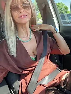 NaughtyNinky online show from 05/26/26, 09:27
