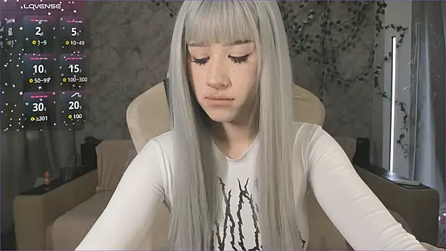 Necucubi02 online show from 04/27/26, 12:14