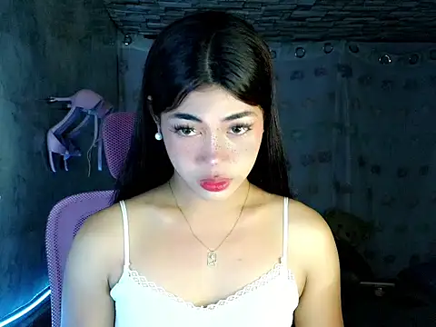 Margalona  online show from 04/15/26, 07:58