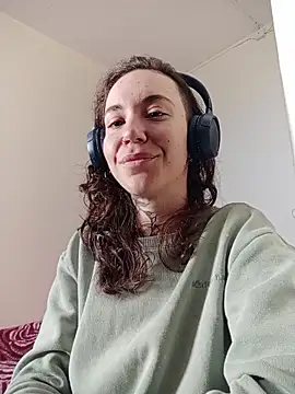 Snapshot of Dirty_Pink chatting on 01/13/26, 09:25 Dirty Pink online show from 01/13/26, 09:25