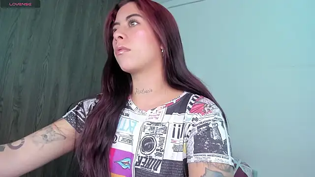 Snapshot of maazikeenx chatting on 02/03/26, 02:33 maazikeenx online show from 02/03/26, 02:33