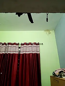 School hot teacher online show from 01/17/26, 03:50