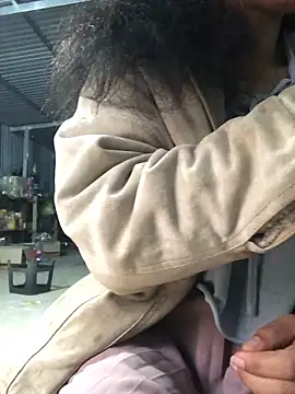 Minhkhue121 online show from 02/05/26, 12:37