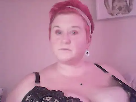 BustyRedxx online show from 03/17/26, 11:24