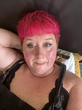 BustyRedxx online show from 07/02/26, 10:54