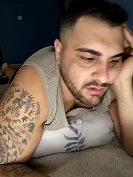 Attila98 online show from 02/03/26, 08:19