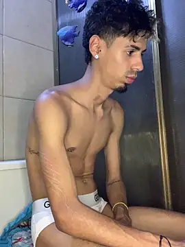 alexx 23cm online show from 04/11/26, 05:12