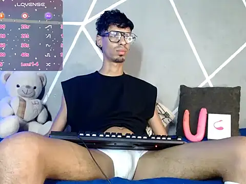 alexx 23cm online show from 06/07/26, 03:21