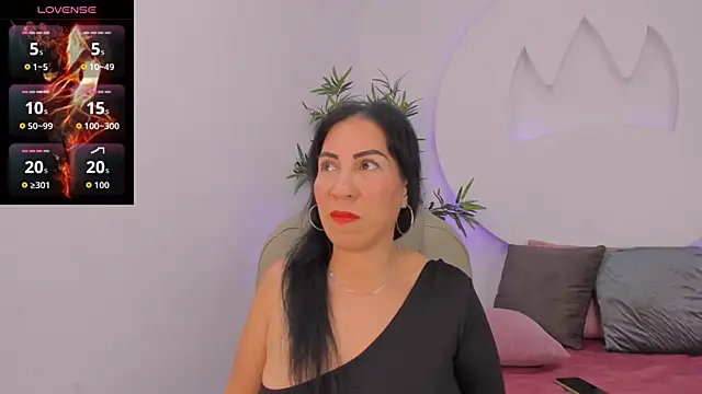 AmberJoyMilf online show from 04/15/26, 07:58