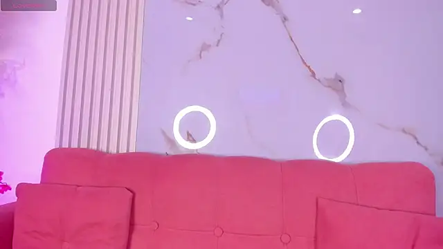 NatashaTaylor1 online show from 04/14/26, 10:38