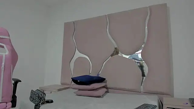 sharithasm online show from 03/24/26, 08:47