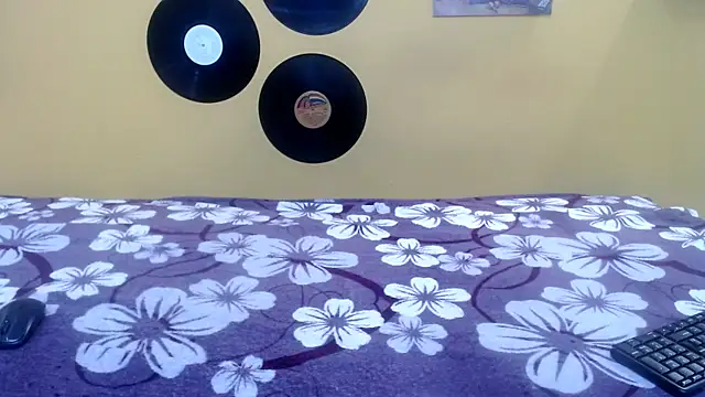 marcelasweet457 online show from 04/10/26, 01:05